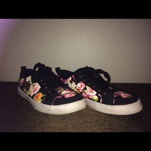 Guess women’s sneakers